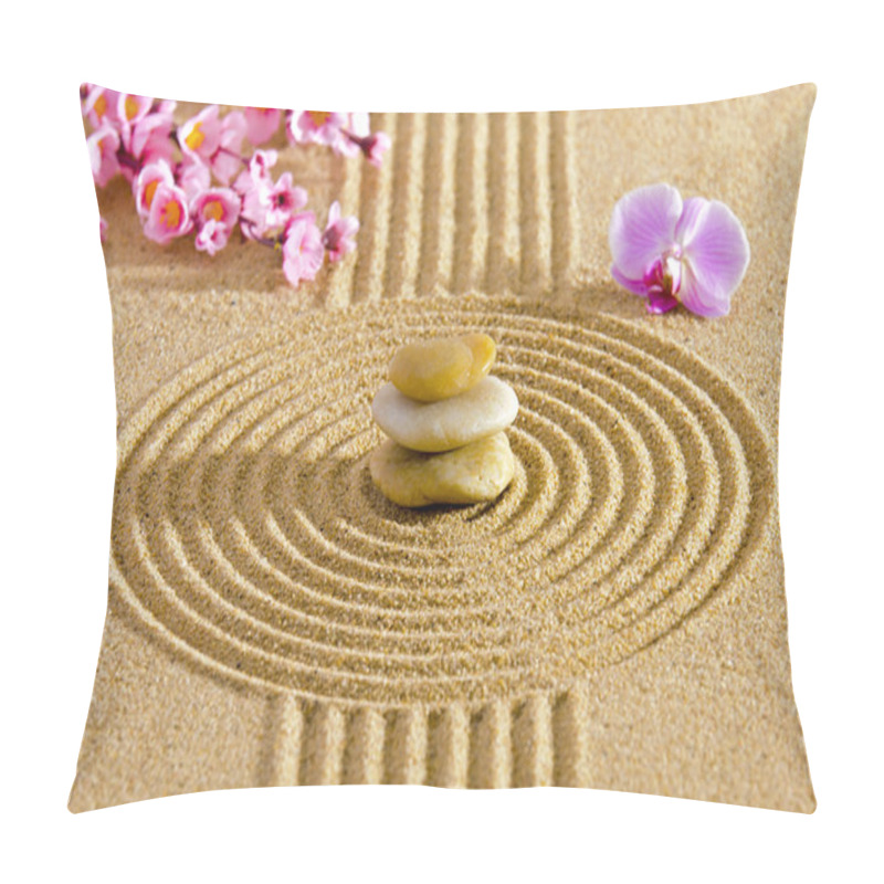 Personality  Japanese ZEN Garden With Feng Shui Pillow Covers