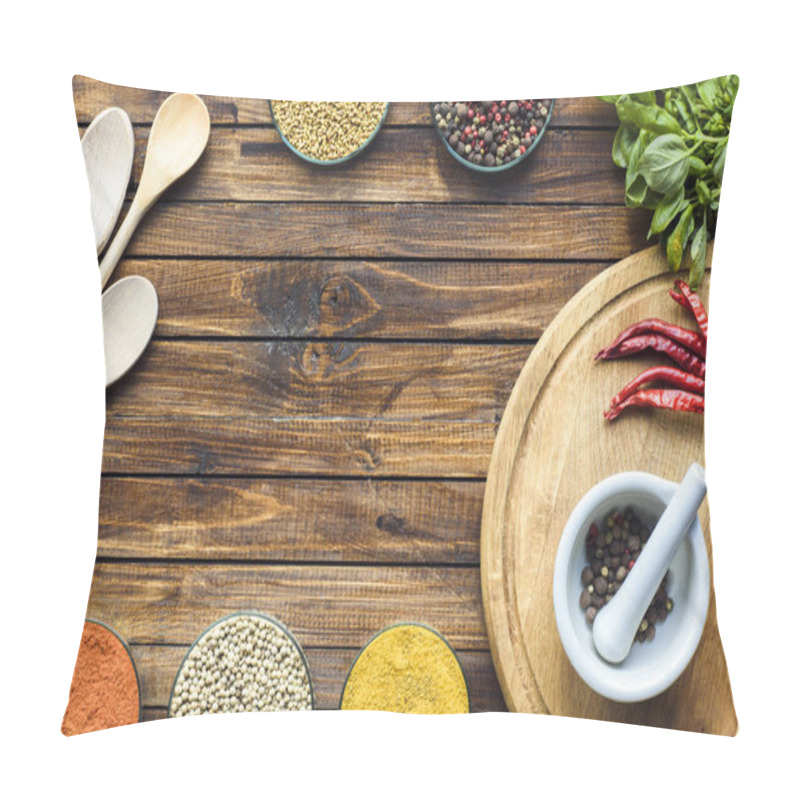 Personality  Pestle And Mortar On Wooden Board  Pillow Covers