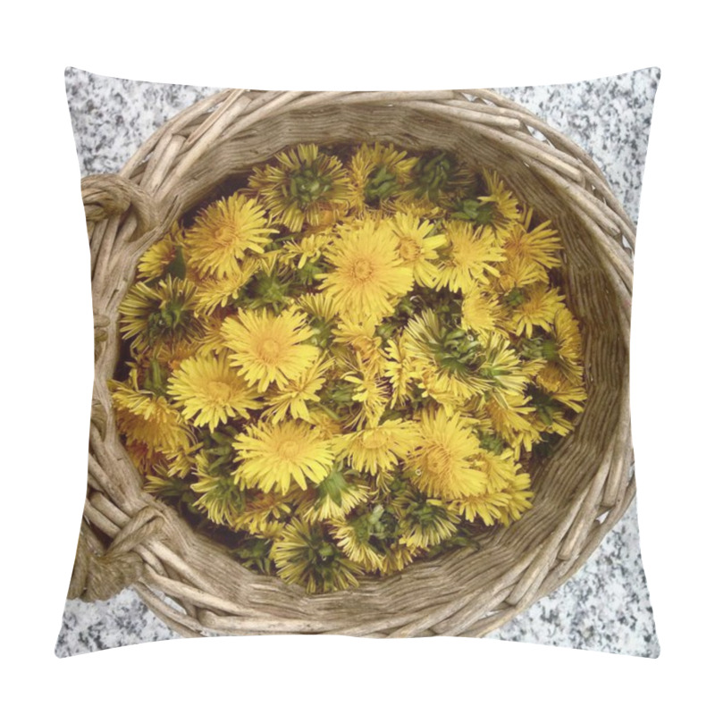 Personality  Yellow Dandelion Flowers Pillow Covers