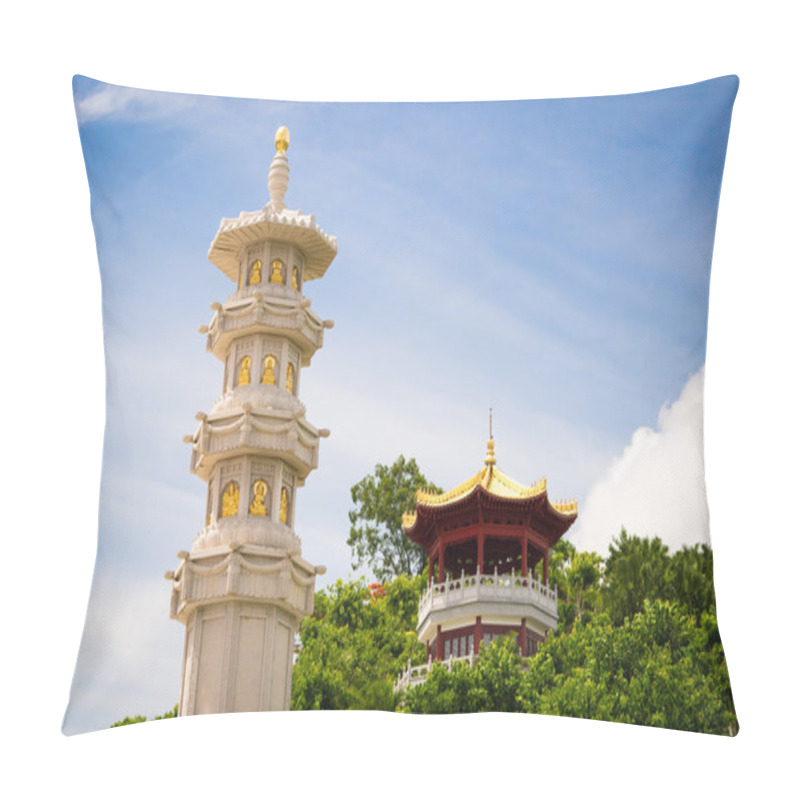 Personality  Buddhist Stone Pillar In Sanya Nanshan Cultural Tourism Zone Pillow Covers