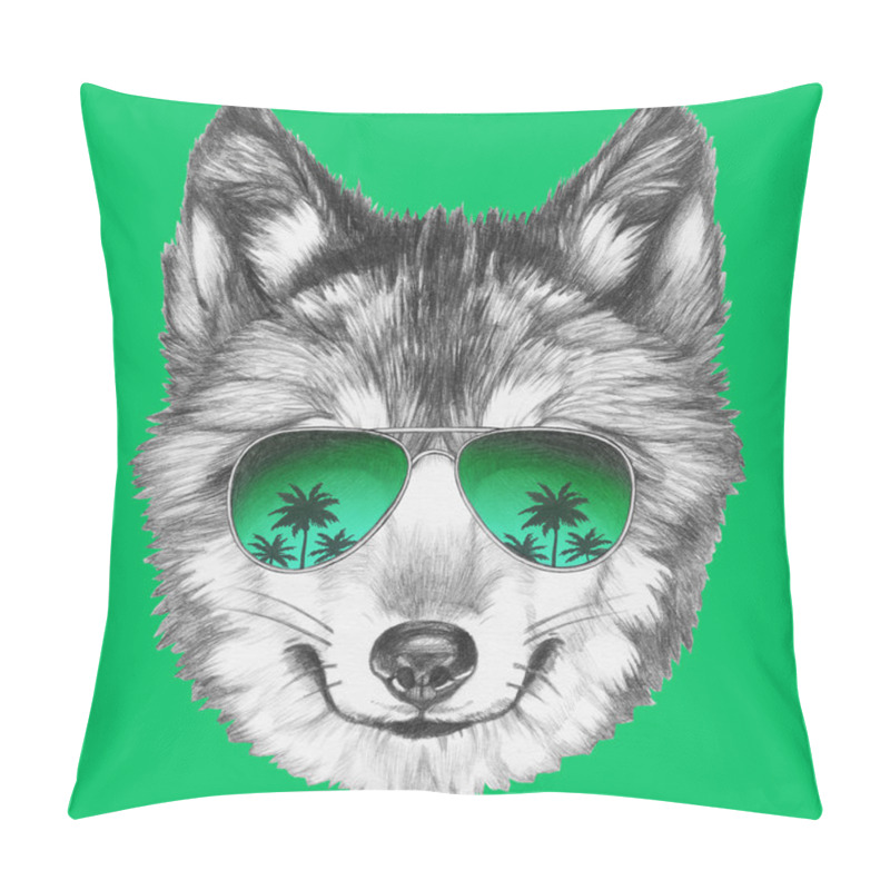 Personality  Wolf With Mirror Sunglasses Pillow Covers