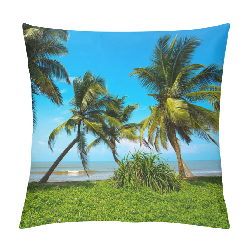 Personality  Sri Lanka Pillow Covers