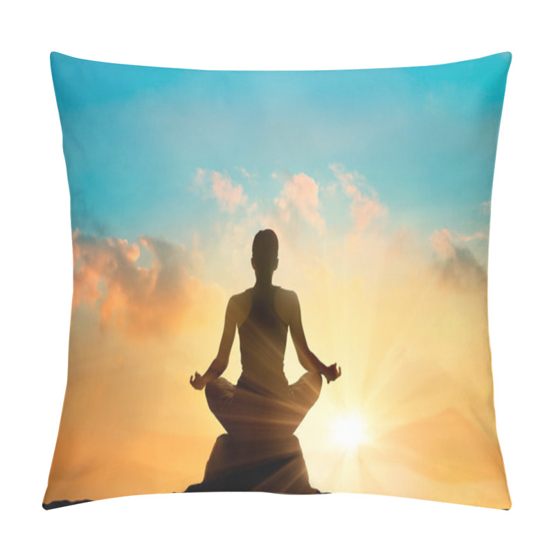 Personality  Women Meditating Pastel On High Mountain In Sunset Background Pillow Covers