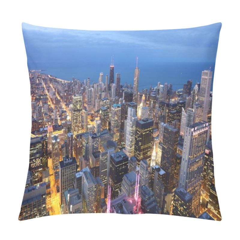 Personality  Chicago At Twilight Pillow Covers