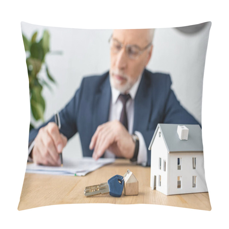 Personality  Selective Focus Of Keys And House Model Near House Dealer In Glasses  Pillow Covers