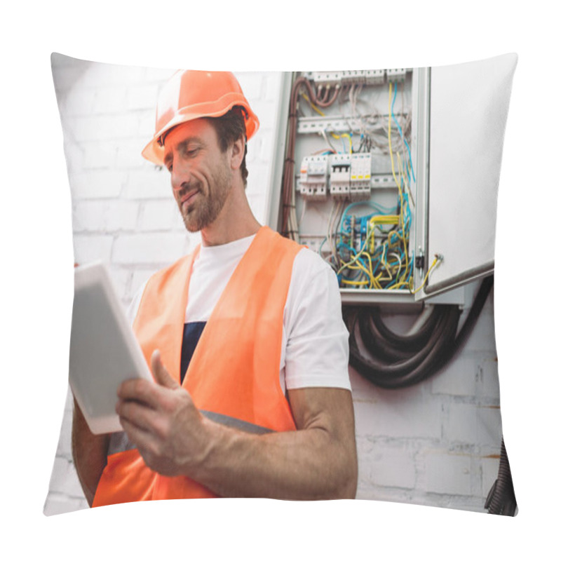 Personality  Selective Focus Of Handsome Electrician Using Digital Tablet Near Electrical Distribution Box Pillow Covers