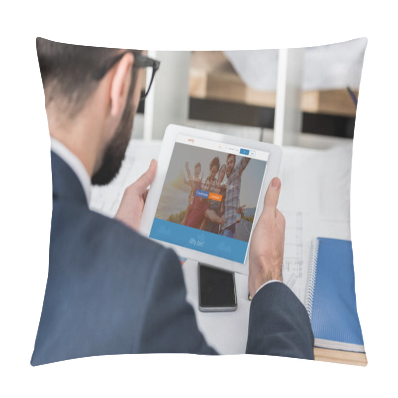 Personality  Businessman Holding Tablet With Loaded Couchsurfing Page Pillow Covers