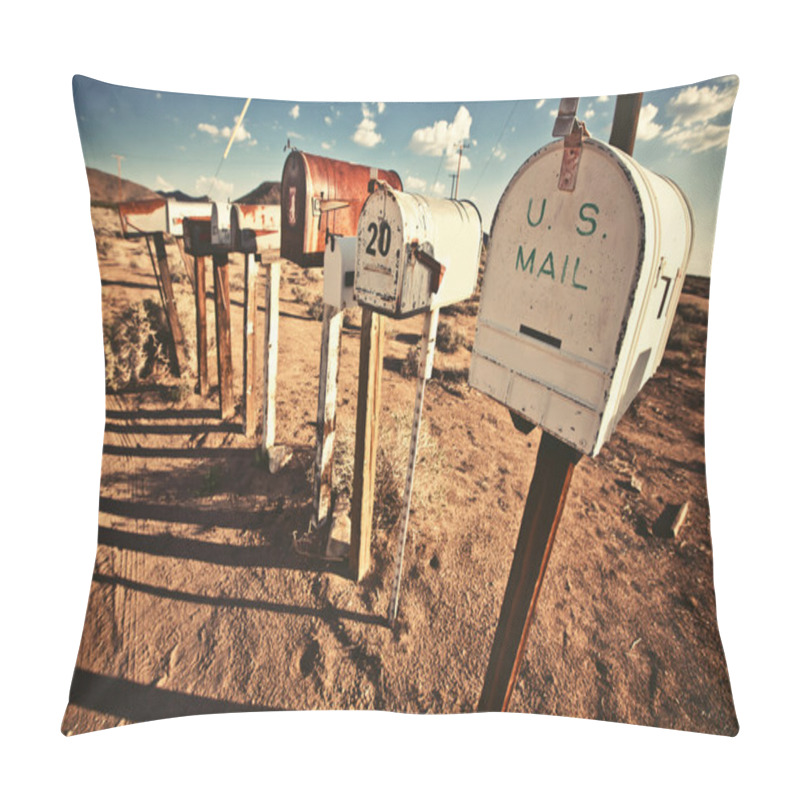 Personality  Old Mailboxes In West United States Pillow Covers