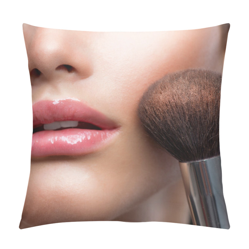 Personality  Make-up Closeup. Cosmetic Powder Brush. Perfect Skin Pillow Covers