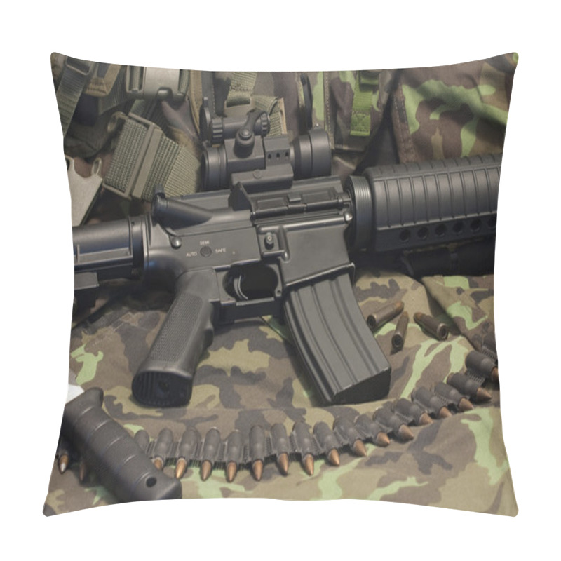 Personality  Modern Weapon M4 Pillow Covers