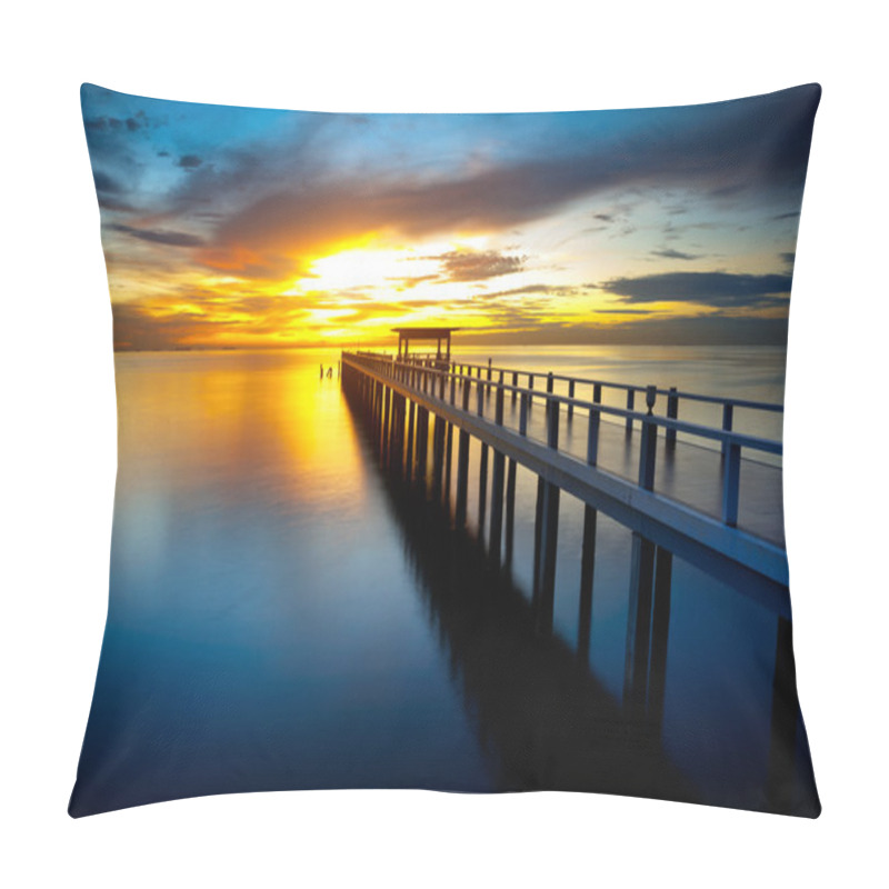 Personality  Bridge Into The Sea Pillow Covers