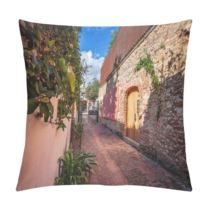 Personality  Narrow Street In The Colonial Zone, Santo Domingo, Dominican Republic. Scenic View Of Sunny Flowering Street With Medieval Architecture, Old Colonial City Pillow Covers