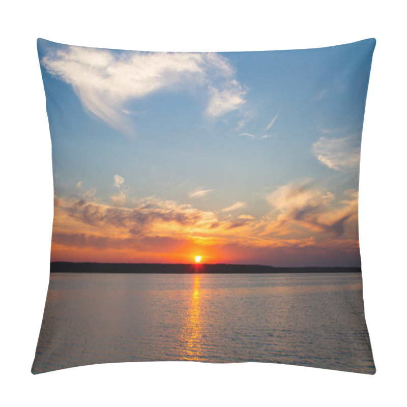 Personality  Sunset On The Lake Pillow Covers