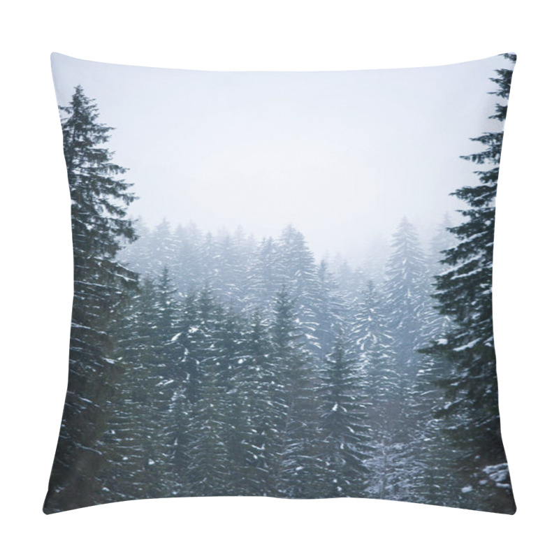 Personality  Beautiful Winter Landscape With Snow Covered Spruce Trees Pillow Covers