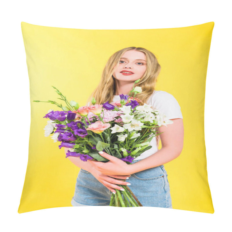 Personality  Attractive Blonde Girl With Flowers Looking At Camera On Yellow Pillow Covers