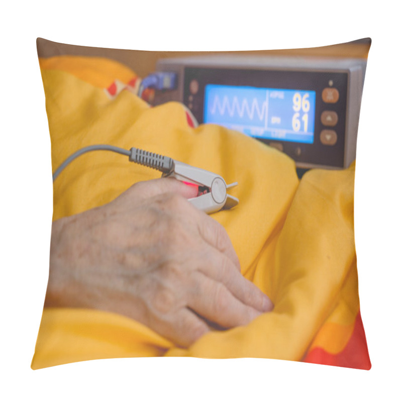 Personality  Patient Monitored By Pulse Oximeter Pillow Covers