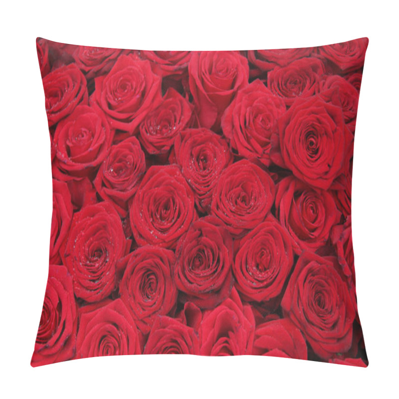 Personality  Big Group Of Red Roses Pillow Covers