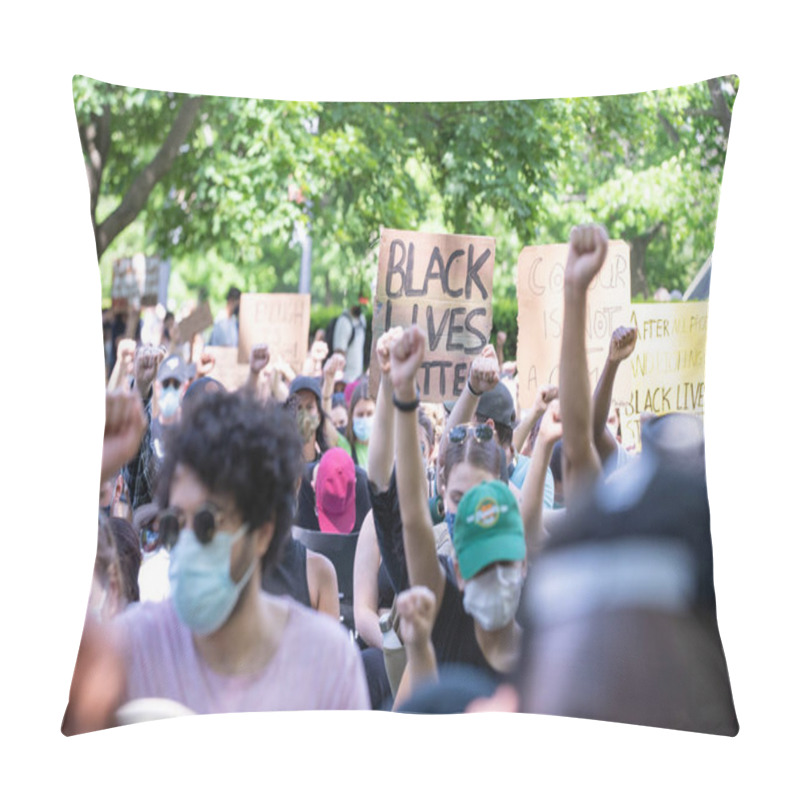 Personality  TORONTO, ONTARIO, CANADA - JUNE 6, 2020: Anti-Racism March, In Solidarity With Black Lives Matter And Against The Death Of George Floyd And Police Injustice. Pillow Covers