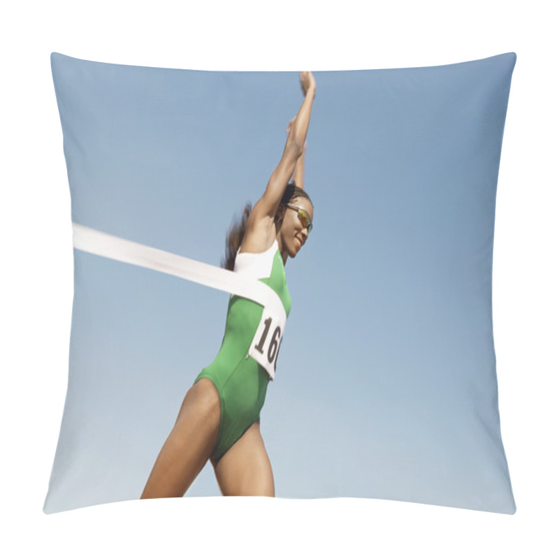 Personality  Female Runner Winning Race Pillow Covers