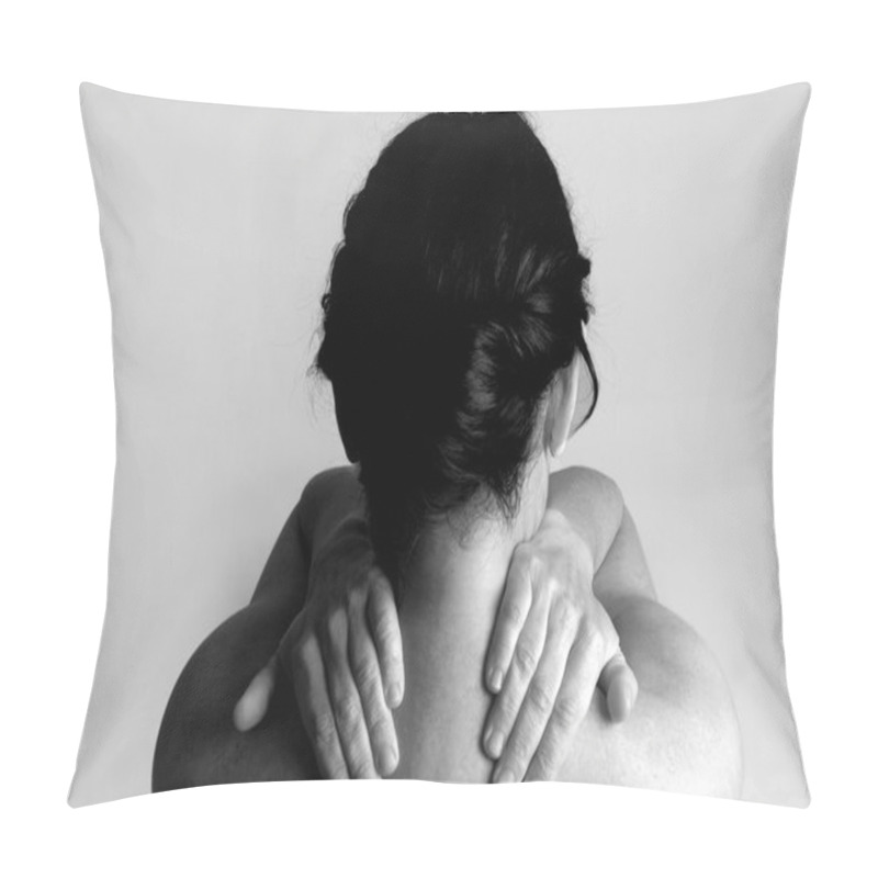 Personality  Nude Woman With Back Pain Pillow Covers