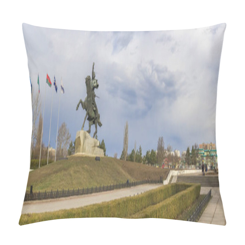 Personality  Monument To Suvorov In Tiraspol, Moldova Pillow Covers