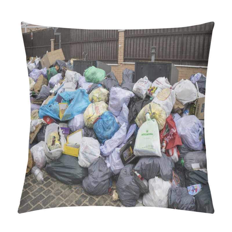 Personality  Strike By Municipal Waste Collection Pillow Covers