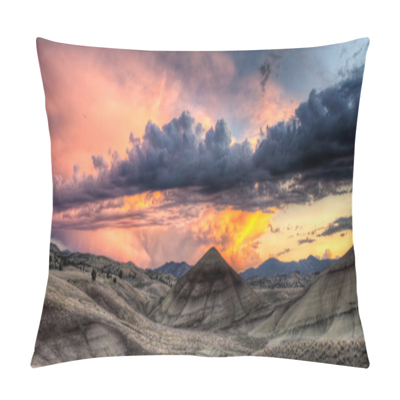 Personality  Painted Hills In Oregon Panorama At Sunset Pillow Covers