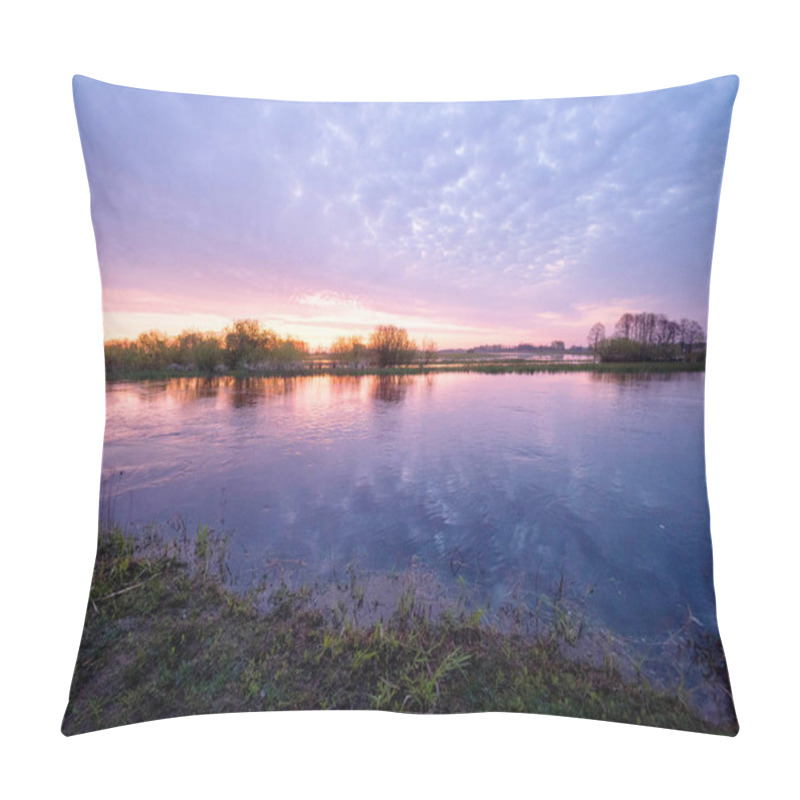 Personality  Before Sunrise On The Backwaters Pillow Covers