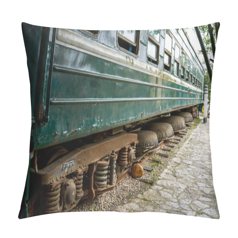 Personality  Close-up Of Old Chinese Green Leather Train Carriage Pillow Covers