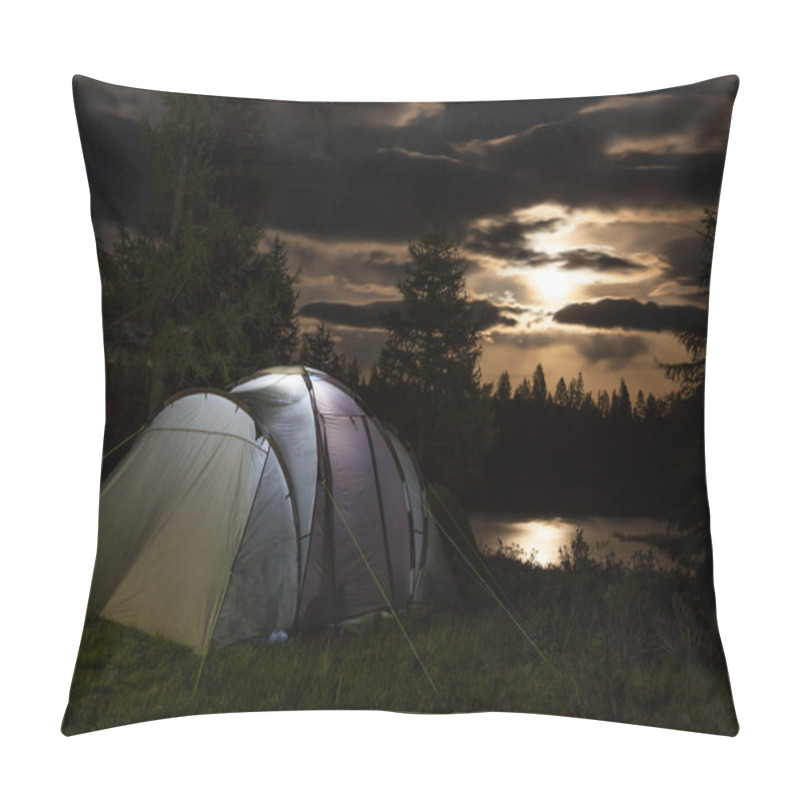 Personality  Tent Against Mountain At Night Pillow Covers