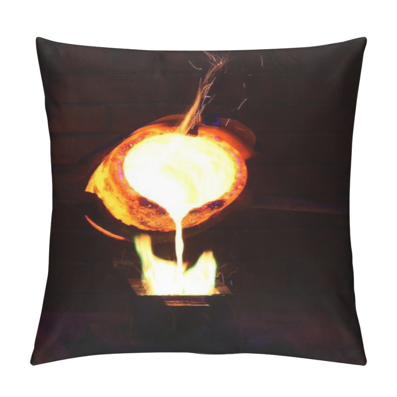 Personality  Gold Pouring Pillow Covers