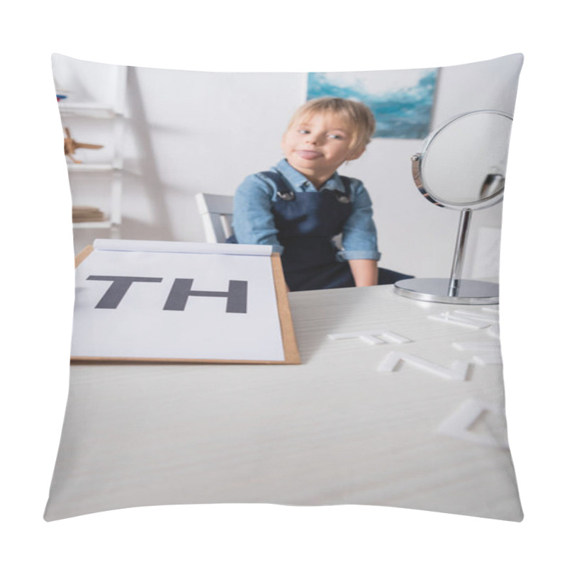 Personality  Speech Therapist Holding Clipboard With Letters Near Blurred Pupil And Mirror In Consulting Room  Pillow Covers