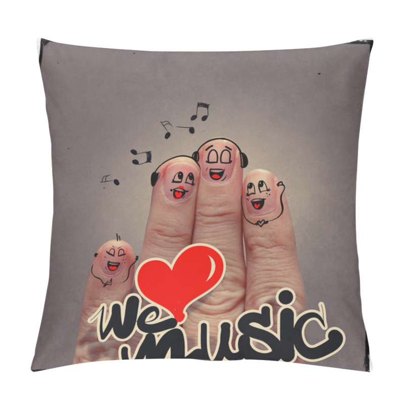 Personality  Happy Finger Couple In Love With Painted Smiley And Sing A Song Pillow Covers