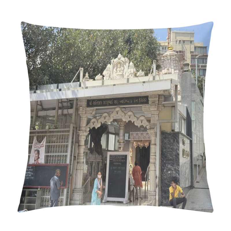 Personality  MUMBAI, INDIA - FEB 22: Shree Shantilal Lalubhai Shah Jain Temple In Mumbai, India, As Seen On Feb 22, 2024. Pillow Covers