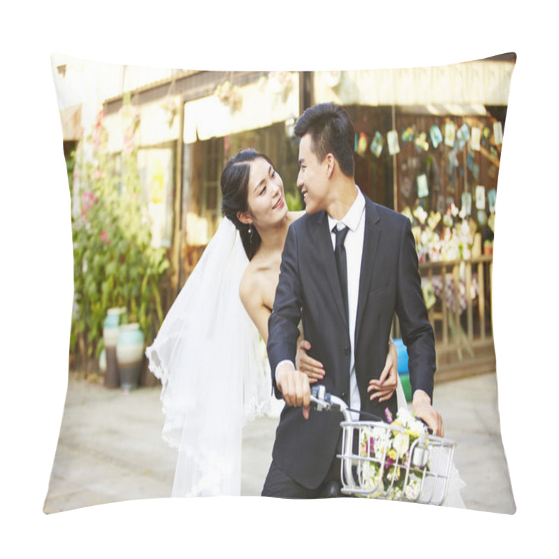 Personality  Romantic Asian Newly-wed Riding A Bicycle Pillow Covers