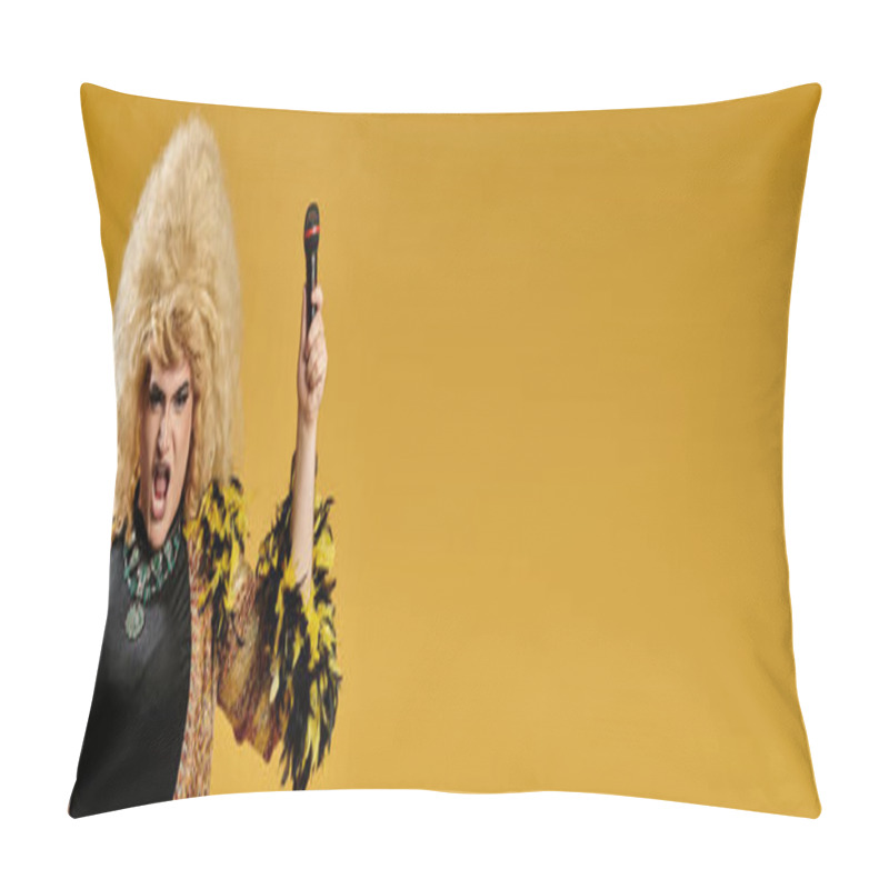 Personality  A Drag Queen Dressed In A Gold Jacket And Feathers Holds A Microphone. Pillow Covers