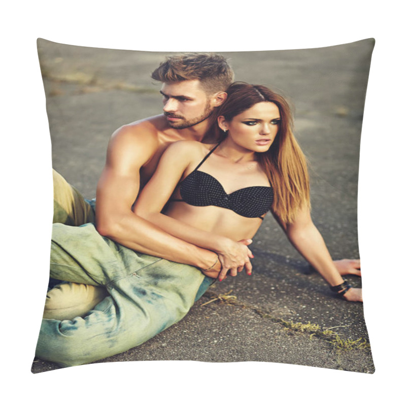 Personality  Sexy Stylish Blond Young Woman Model With Bright Makeup With Perfect Sunbathed Skin And Handsome Muscled Man In Jeans Outdoors Pillow Covers