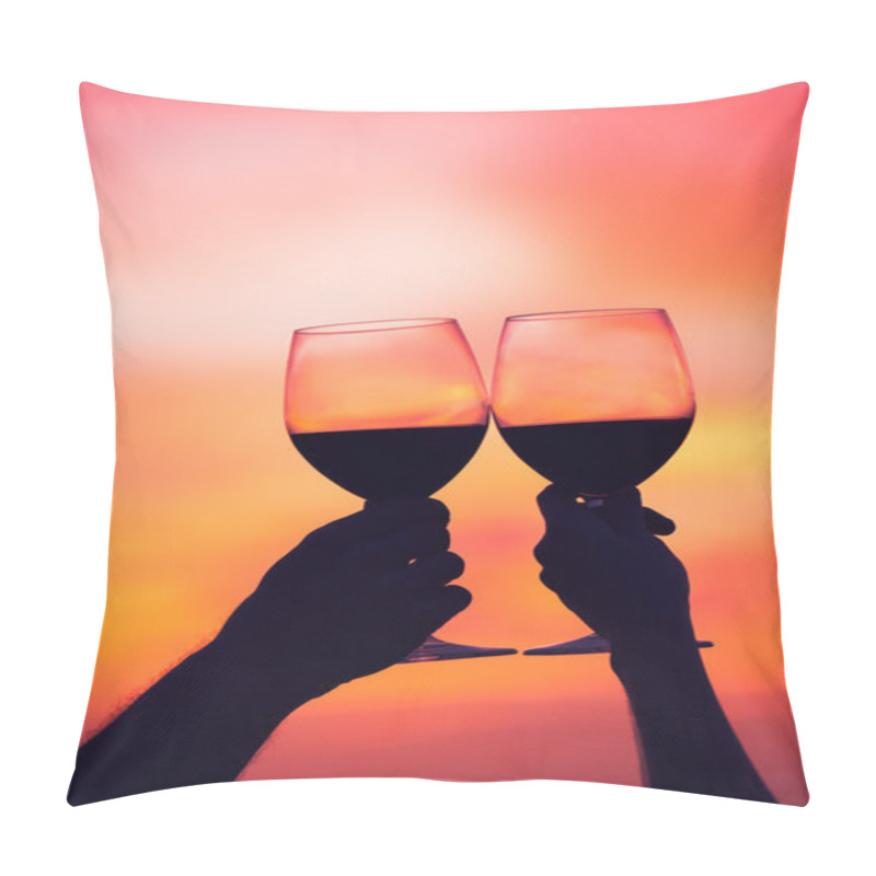 Personality  Silhouette Of Couple Drinking Wine At Sunset Pillow Covers