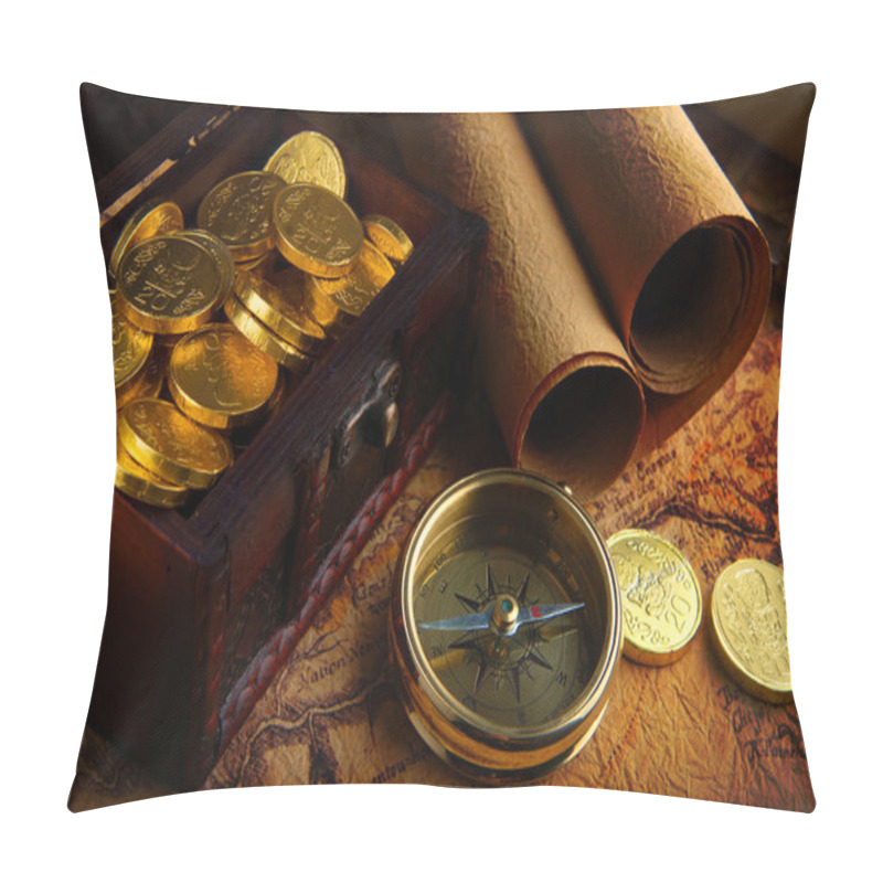 Personality  Compass And A Map Pillow Covers