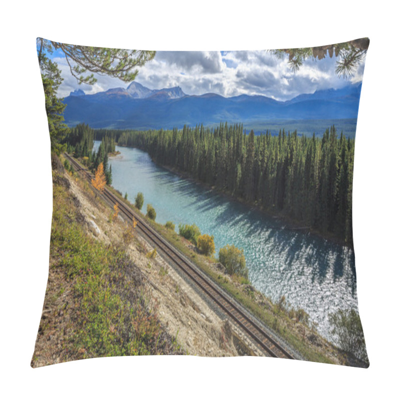 Personality  Nature Canada Pillow Covers