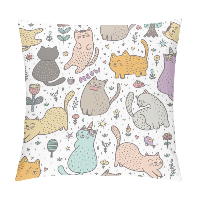 Personality  Cute Cats In The Summer Seamless Pattern. Great For Cards, Invitations, Fabric And Textile. Vector Illustration Pillow Covers