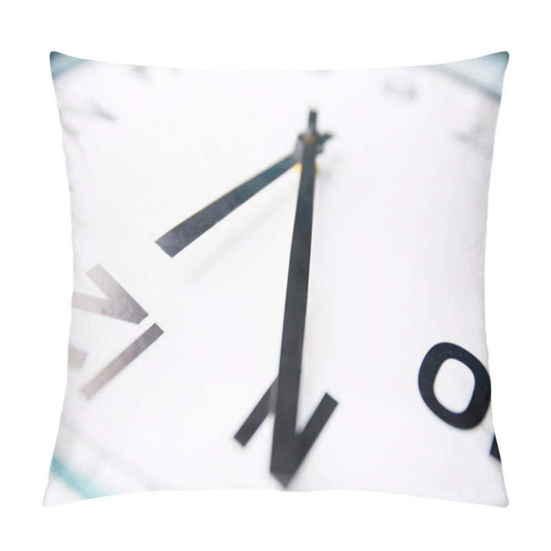 Personality  Five Minutes Left Pillow Covers