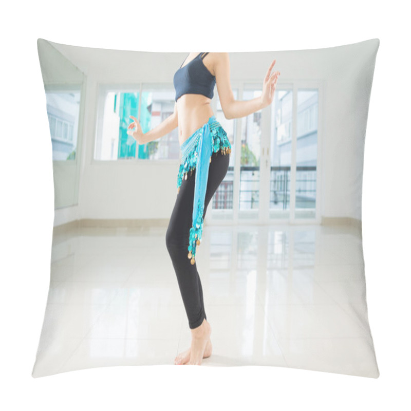 Personality  Belly Dance Performance Pillow Covers