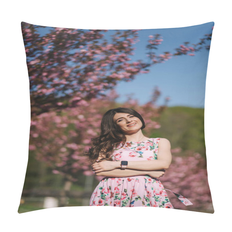 Personality  Elegant Woman In Beautiful Dress Stand Outside. Gorgeous Model With Make Up And Hairstyle Pillow Covers