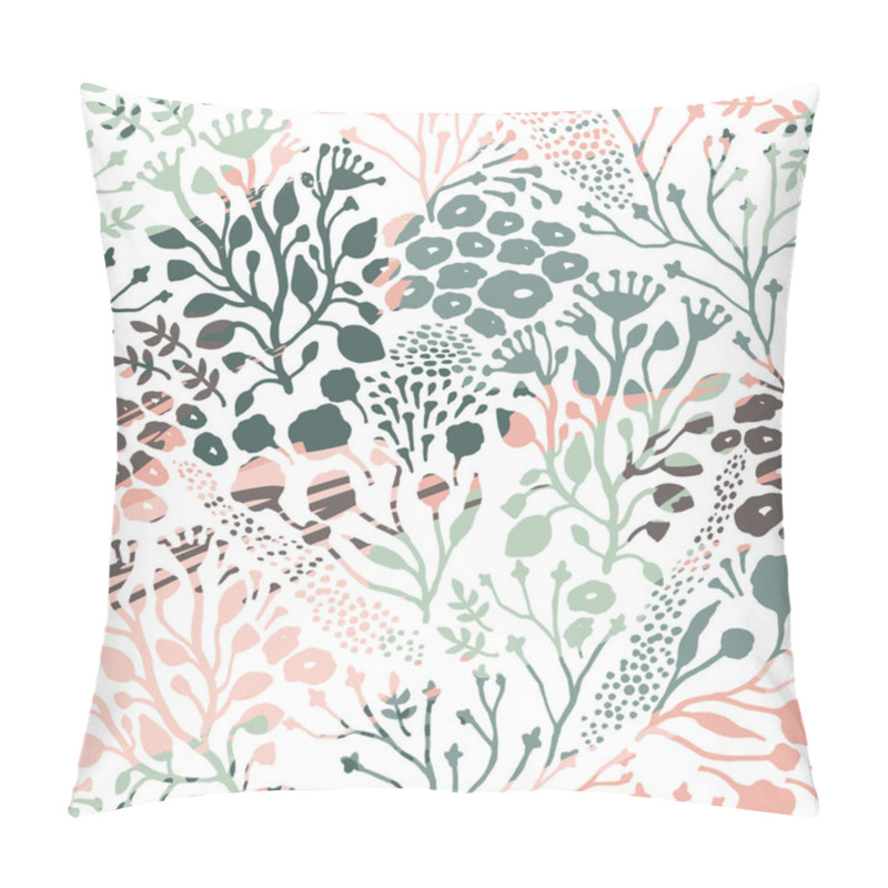 Personality  Abstract Floral Seamless Pattern With Trendy Hand Drawn Textures. Pillow Covers