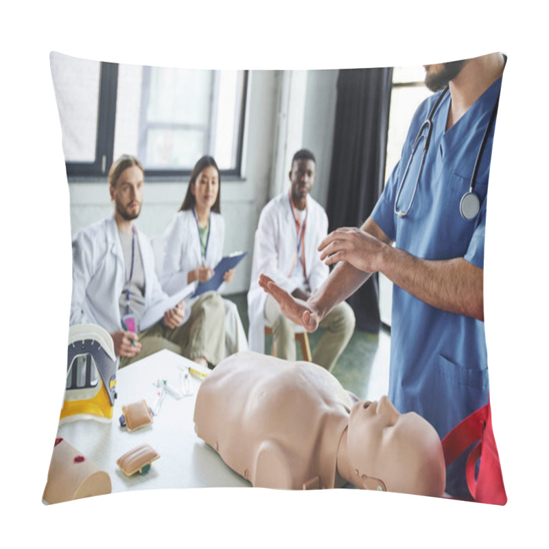 Personality  Healthcare Worker Showing Life-saving Techniques On CPR Manikin Near Medical Equipment And Diverse Group Of Interracial Students On Blurred Background, Acquiring Life-saving Skills Concept Pillow Covers