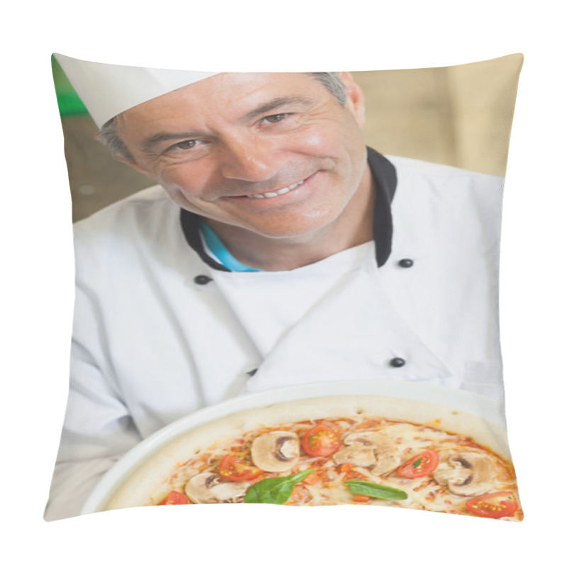 Personality  Smiling Chef Holding A Pizza Pillow Covers