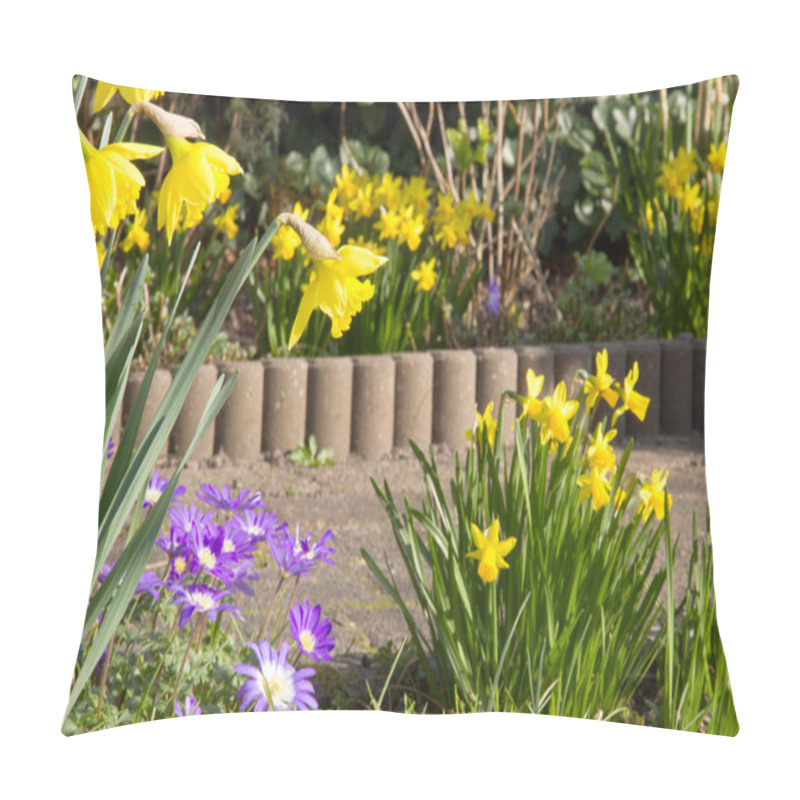 Personality  Springtime In The Garden Pillow Covers