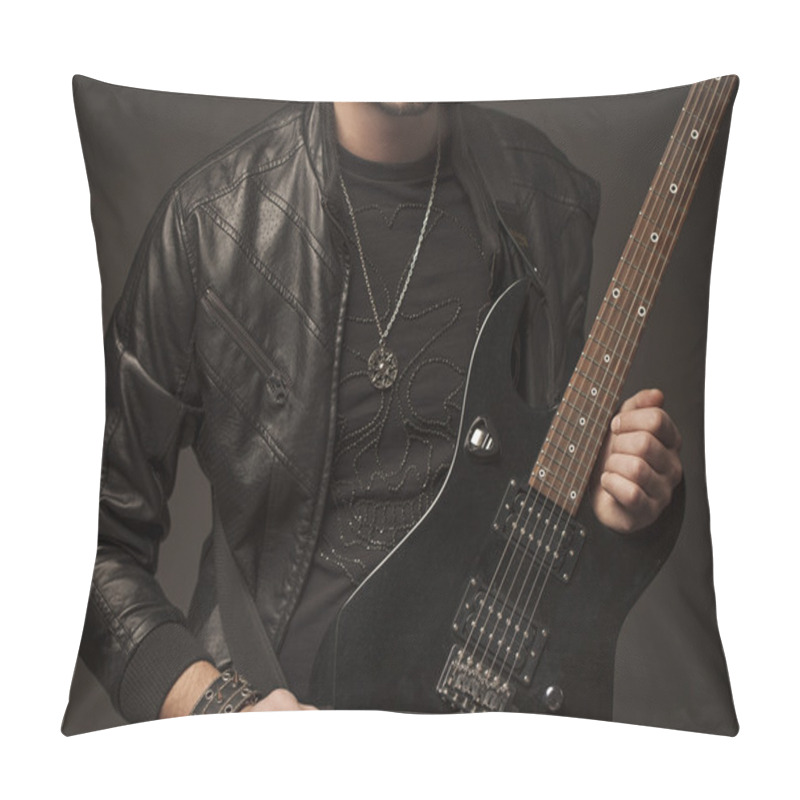 Personality  A Man And A Guitar Pillow Covers