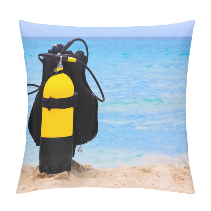 Personality  Underwater Diving Equipment On A Cuban Beach Pillow Covers